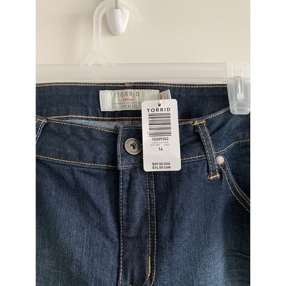 Torrid Curvy Skinny size 14R Stretch Denim Jeans NWT - Picture 2 of 3